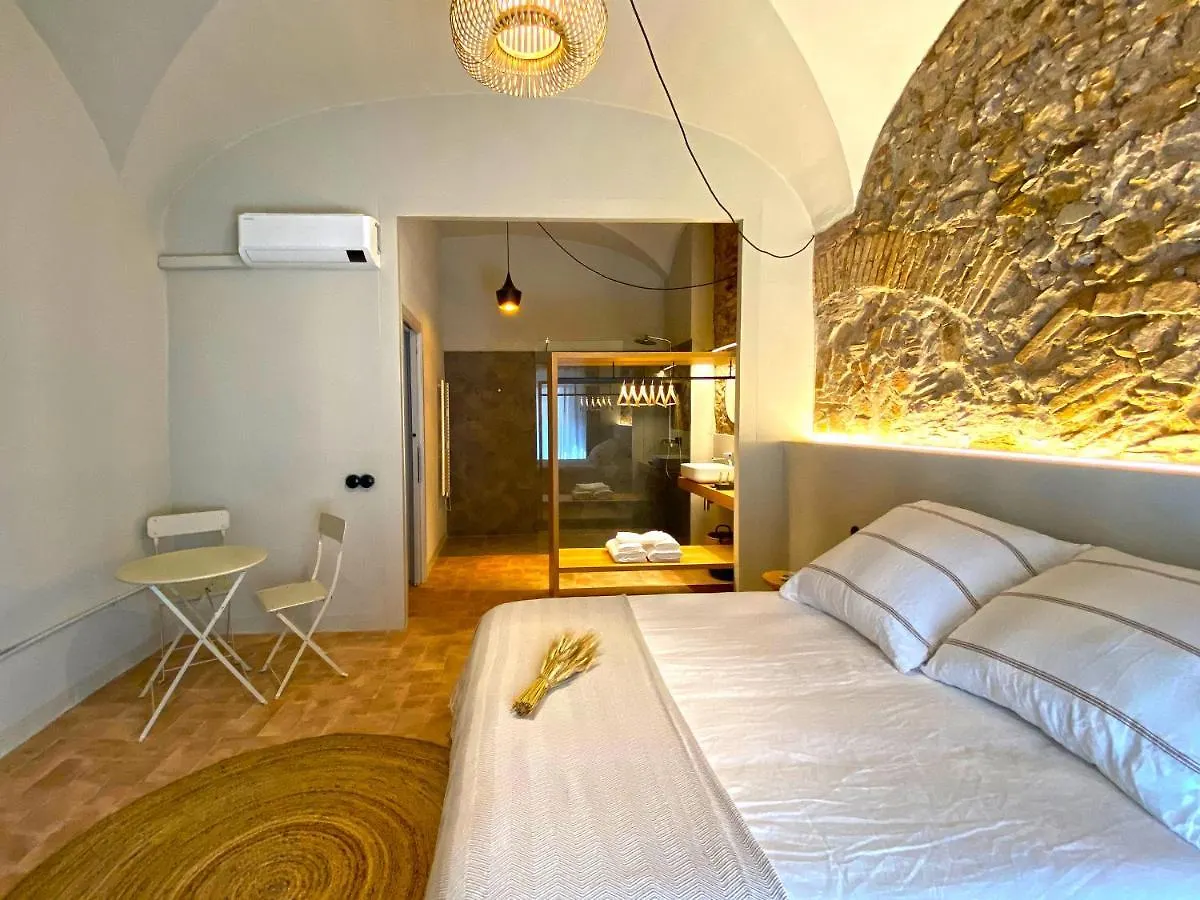 Casa Elvira Daire Torroella de Montgrí İspanya