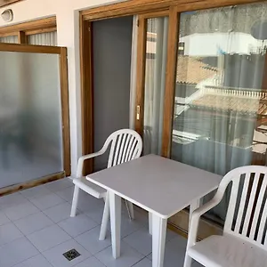 apartamentos-marina-el-port.allmallorcahotels.com/